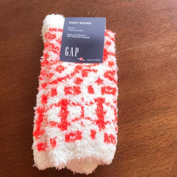 NEW Gap Patterned Orange White Cozy Socks - Picture 1 of 3